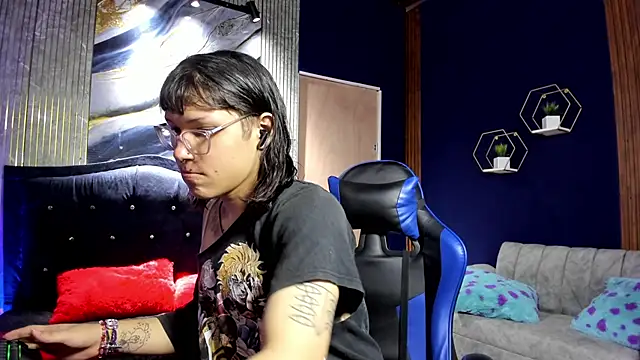 christina vamp1 online show from October 30, 2025, 7:47 pm