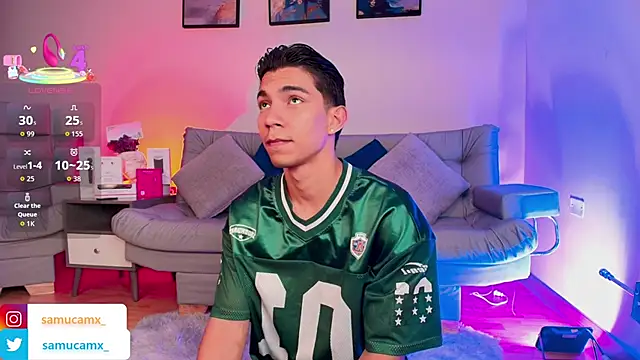 samucamx  online show from April 19, 2026, 2:33 am