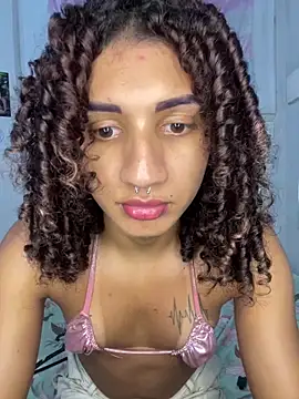 Jade Munich online show from April 19, 2026, 3:28 am