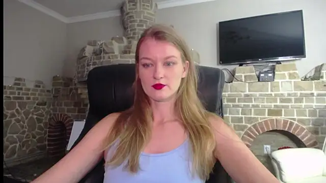 MysticVenus  online show from September 8, 2025, 3:55 pm