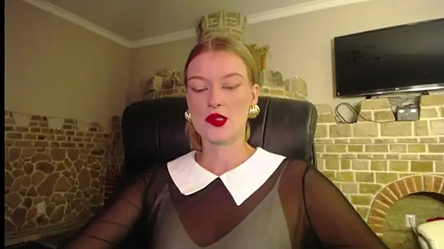 MysticVenus  online show from September 11, 2025, 7:30 am