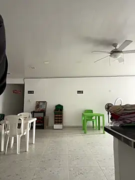 Juanita-Diaz online show from February 24, 2026, 8:40 pm