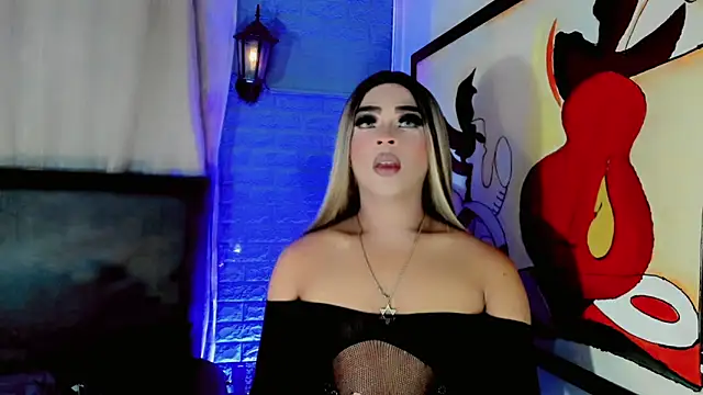 Cristal Villael online show from January 7, 2026, 3:09 am