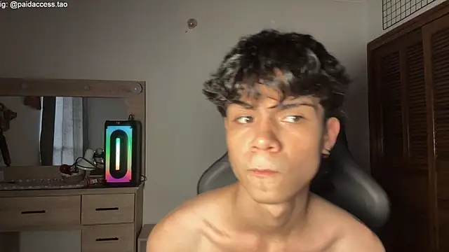 OopsAgain  online show from June 26, 2026, 9:30 pm