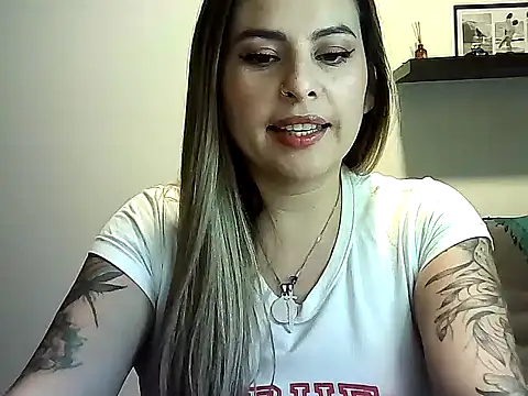 Valery  Rouse  online show from July 2, 2026, 3:23 am