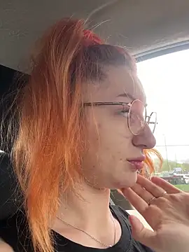 DaddysLittleSlutfox online show from April 9, 2026, 9:58 am