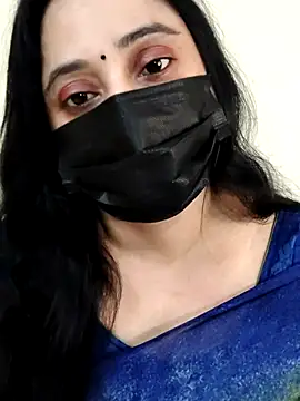 Monica cams online show from November 14, 2025, 1:43 pm