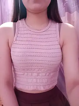 CherryBeii online show from June 18, 2026, 10:03 pm