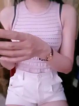 CherryBeii online show from July 31, 2026, 5:07 am