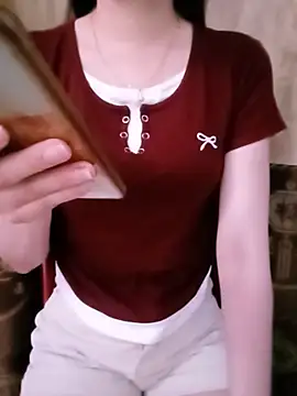 CherryBeii online show from August 2, 2026, 3:10 pm