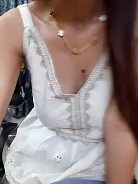 siya rani67 online show from June 5, 2026, 3:18 pm