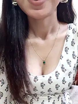 siya rani67 online show from June 13, 2026, 12:30 am