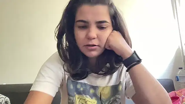 bruninhapt online show from September 22, 2025, 7:54 am