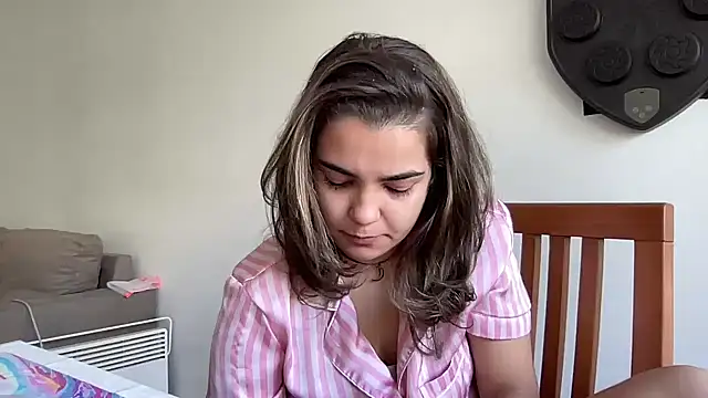 bruninhapt online show from October 9, 2025, 9:29 am