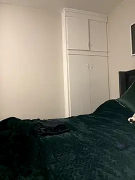 CheekyChelseaX online show from November 13, 2025, 7:24 pm