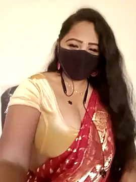 Snapshot of tamil_Vennila chatting on December 5, 2025, 7:39 am tamil Vennila online show from December 5, 2025, 7:39 am