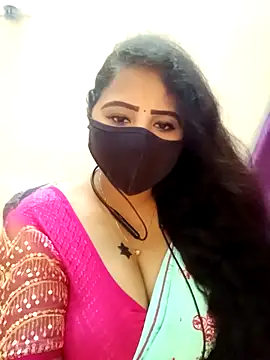 Snapshot of tamil_Vennila chatting on December 16, 2025, 7:46 am tamil Vennila online show from December 16, 2025, 7:46 am