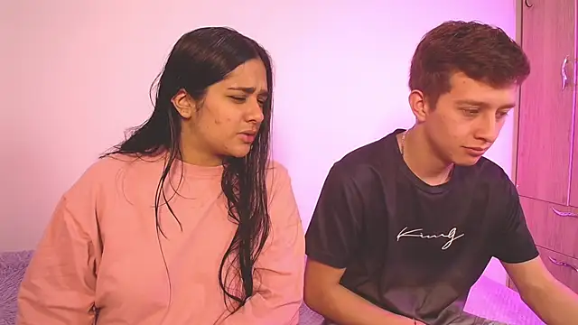 mae nathan  online show from September 25, 2025, 11:36 am