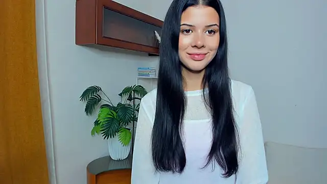 JoCauterucci online show from September 9, 2025, 6:46 am