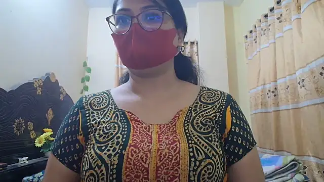 Elena cruz5 online show from April 19, 2026, 3:22 pm