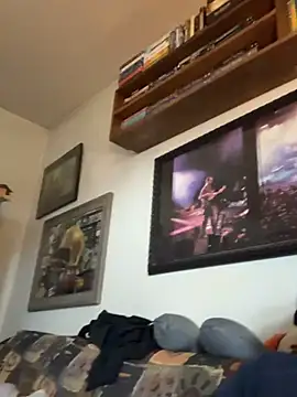 Stephanie1984 online show from April 1, 2026, 4:37 pm