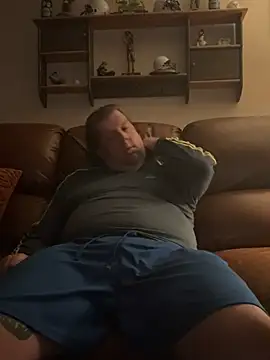 Stephanie1984 online show from April 5, 2026, 2:36 pm