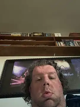 Stephanie1984 online show from April 18, 2026, 7:18 pm