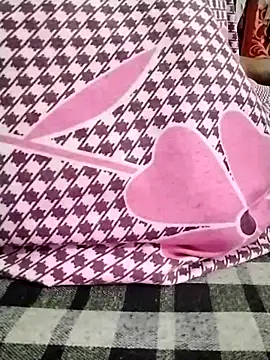 sexy  girls98 online show from October 17, 2025, 5:15 pm