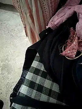 sexy  girls98 online show from February 12, 2026, 5:46 am