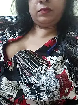 Janvi -Love online show from September 17, 2025, 5:36 pm