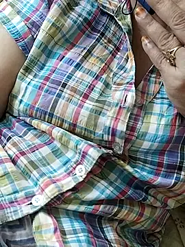 Janvi -Love online show from September 21, 2025, 7:59 pm