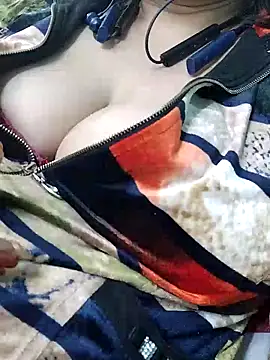 Janvi -Love online show from February 11, 2026, 11:37 am