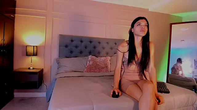 ALICESANDOVAL online show from September 26, 2025, 11:25 am