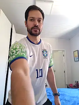 dancaEstrip online show from September 10, 2025, 5:13 pm