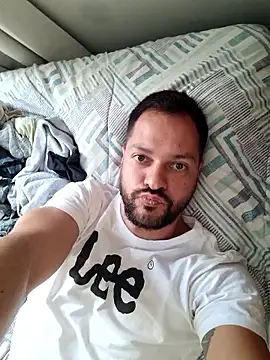 dancaEstrip online show from September 18, 2025, 7:49 pm