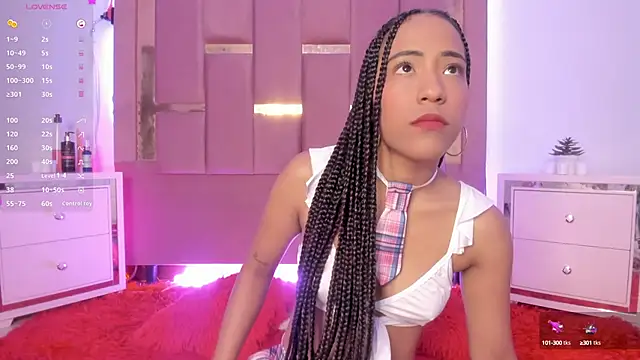 AikoSnow online show from September 20, 2025, 3:35 pm