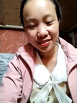 liu-liusexy online show from September 16, 2025, 3:07 am