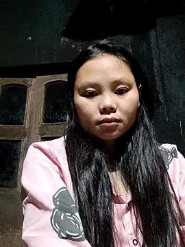 omiu-baby online show from November 22, 2025, 10:31 pm