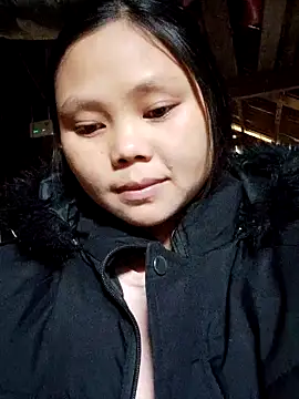 omiu-baby online show from March 19, 2026, 1:53 am