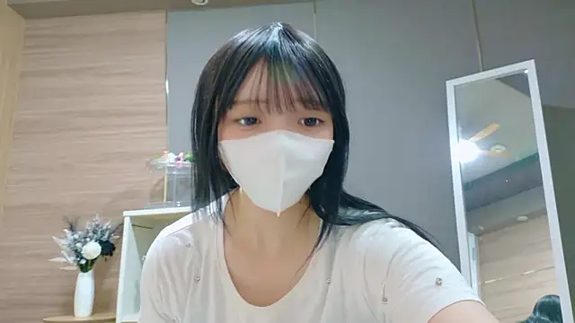 Riria-riri online show from September 10, 2025, 9:09 am