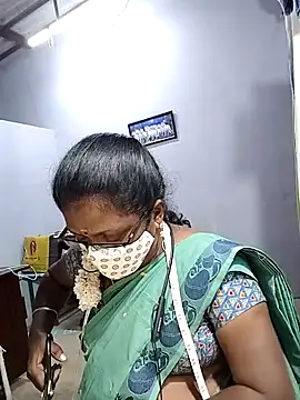 umashreetamil online show from November 15, 2025, 3:52 pm