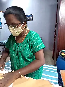 umashreetamil online show from April 8, 2026, 5:40 am