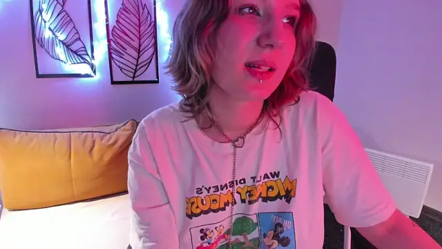 Hailey Foxy online show from November 28, 2025, 9:56 am