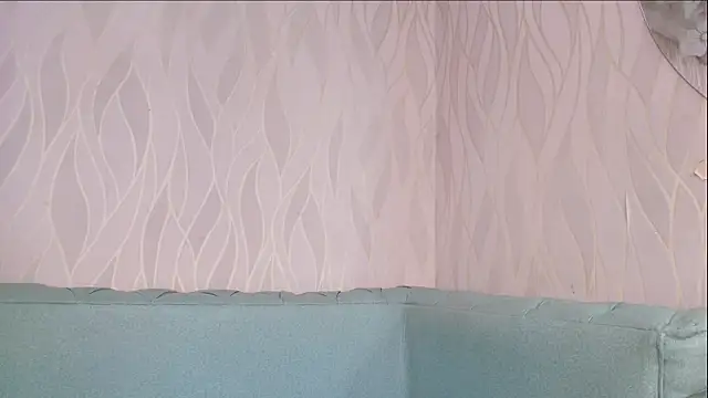 mia scot online show from September 13, 2025, 11:54 am