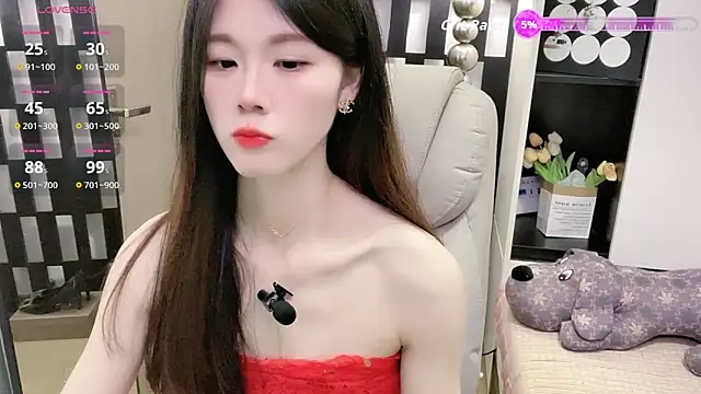 Yueyue-MM online show from April 21, 2026, 1:42 am
