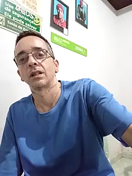 dinho carioca online show from September 9, 2025, 2:00 am