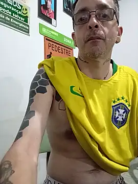 dinho carioca online show from October 3, 2025, 3:03 am