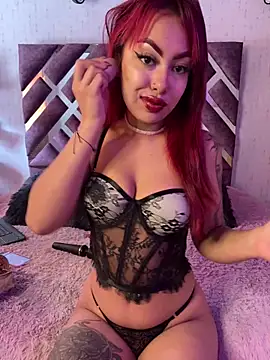 Laila Pink online show from October 12, 2025, 4:39 pm