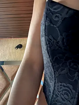 Laila Pink online show from November 4, 2025, 7:35 pm