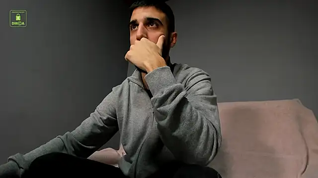 Zeyn Edwards online show from October 21, 2025, 5:08 am